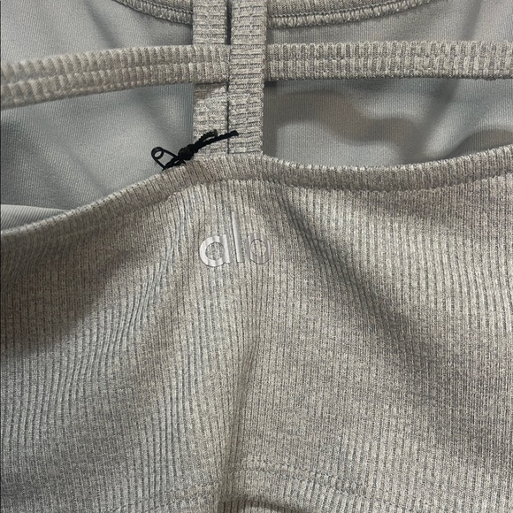 ALO Yoga Light Gray Ribbed Crop Top Size XS NWT - Picture 5 of 9